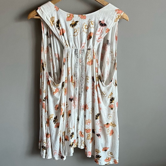 Free People Floral Drapey Tank with Lace and Back Slit - Picture 7 of 8